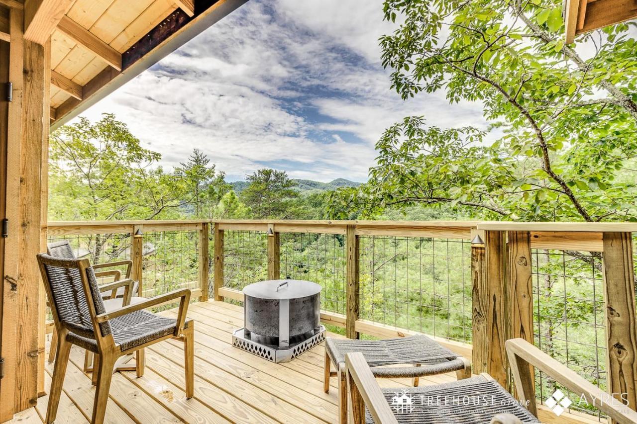 The Blackjack Oak In Treehouse Grove At Norton Creek Гатлинбург Экстерьер фото